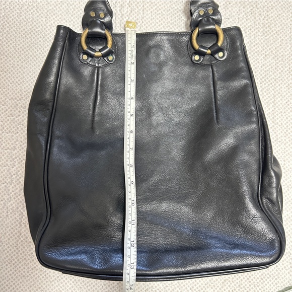Falor Leather Bag - Picture 9 of 11